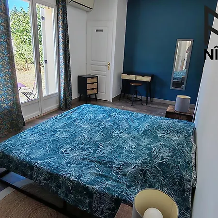 Semesterbostad Mas De La Maleroubine *